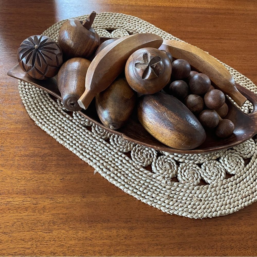 Vintage MCM Wooden Monkey Pod 10 Piece Fruit and Leaf Shaped Bowl Set - Picture 3 of 15